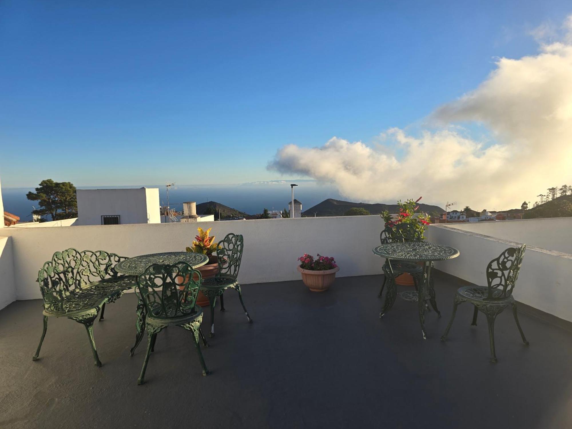 Pension Los Volcanes Fuencaliente de la Palma Exterior foto
